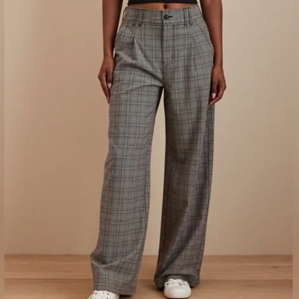 American Eagle Outfitters Gray Plaid Wide Leg Pants
